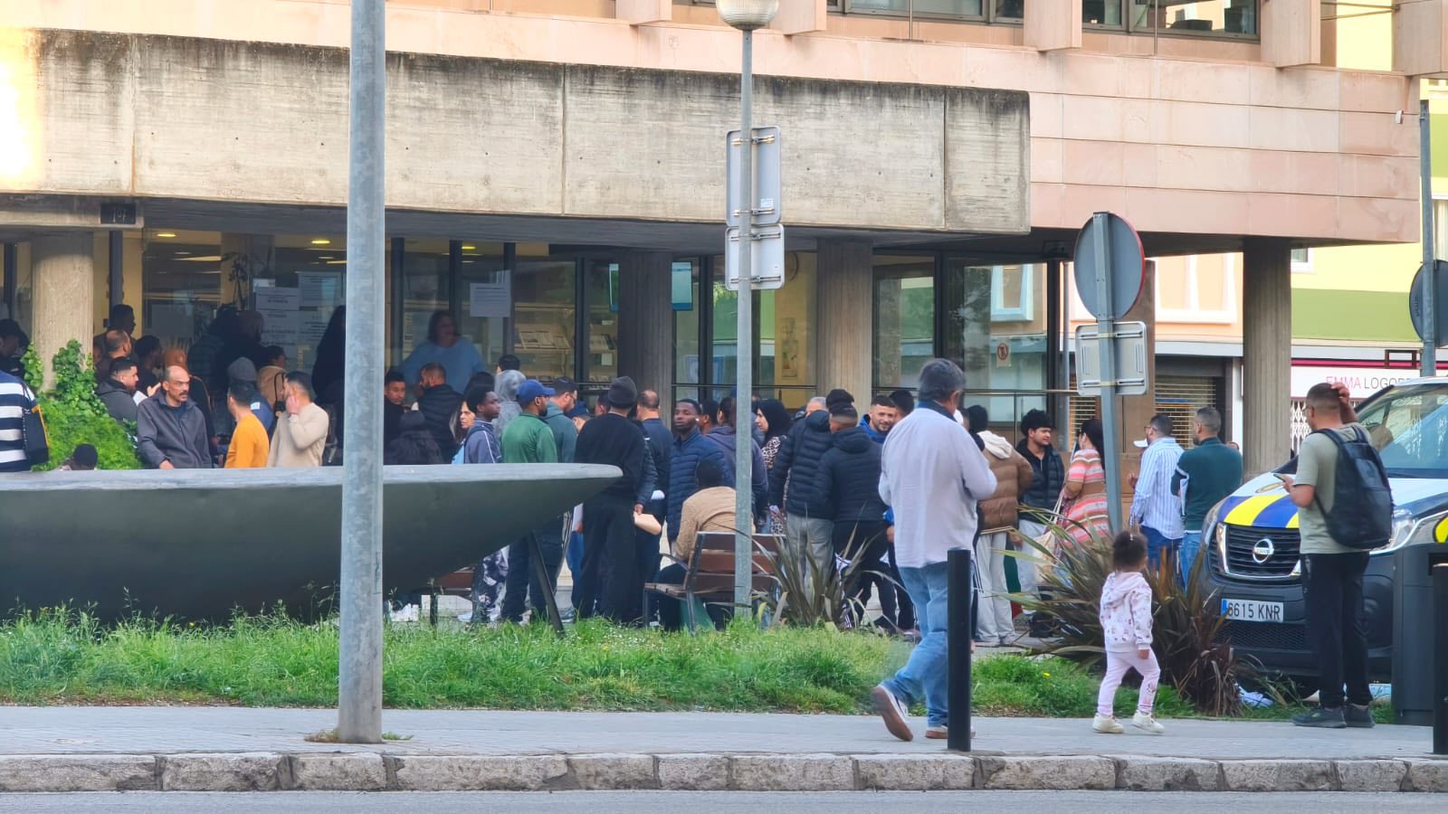 La regularització i les seves conseqüencies a l’OMAC