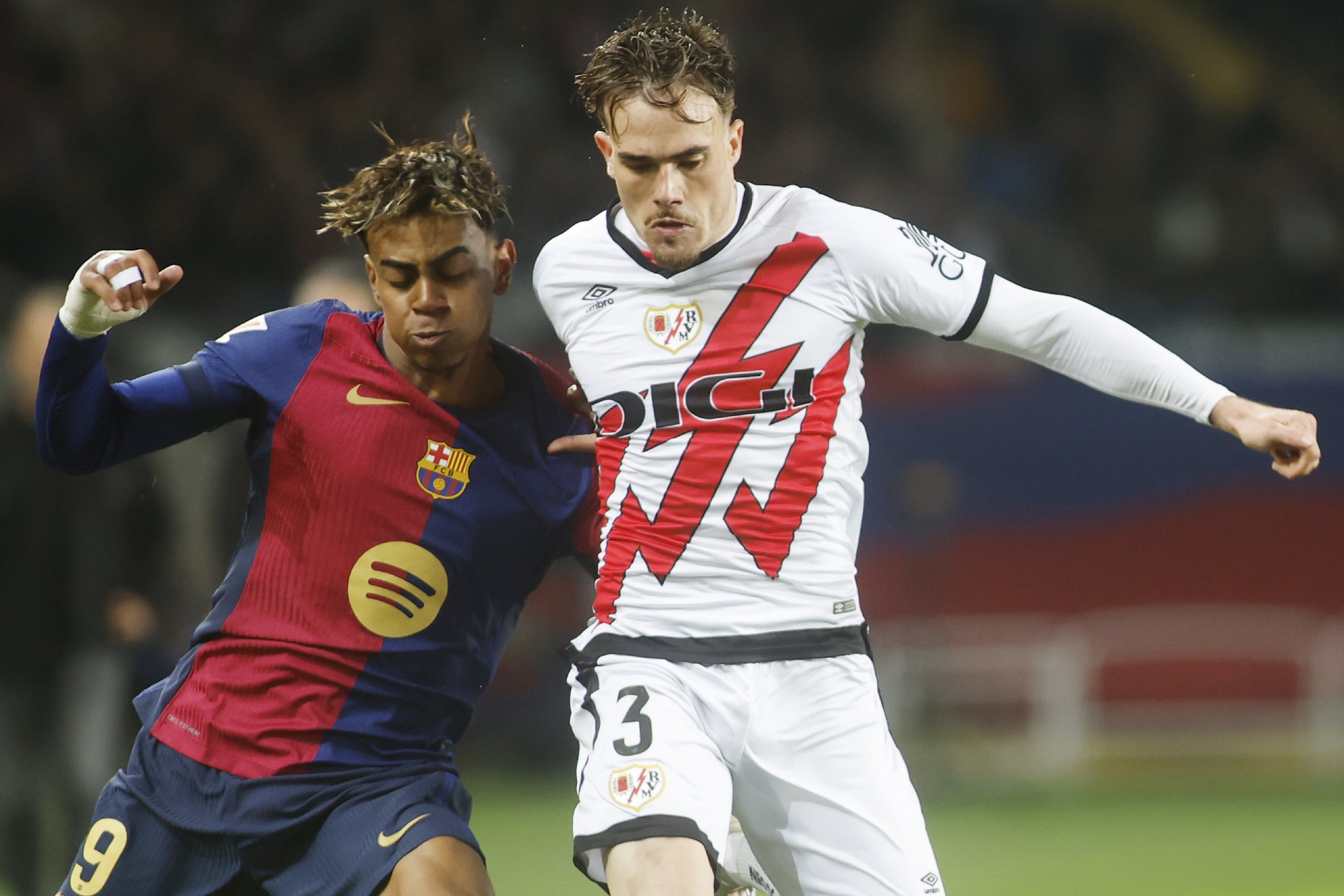 El futbolista figuerenc del Rayo Pep Chavarría, a un pas del Chelsea